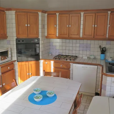 Holiday Maison Du Lac By Interhome Saint-Rabier