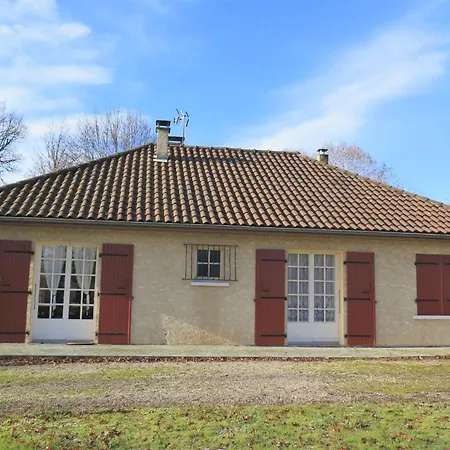 Holiday Maison Du Lac By Interhome * Saint-Rabier